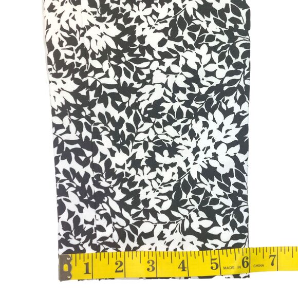 Michael Kors Pants Women’s Sz 2 Chocolate White Floral Stretch Comfort $110 - Picture 6 of 14